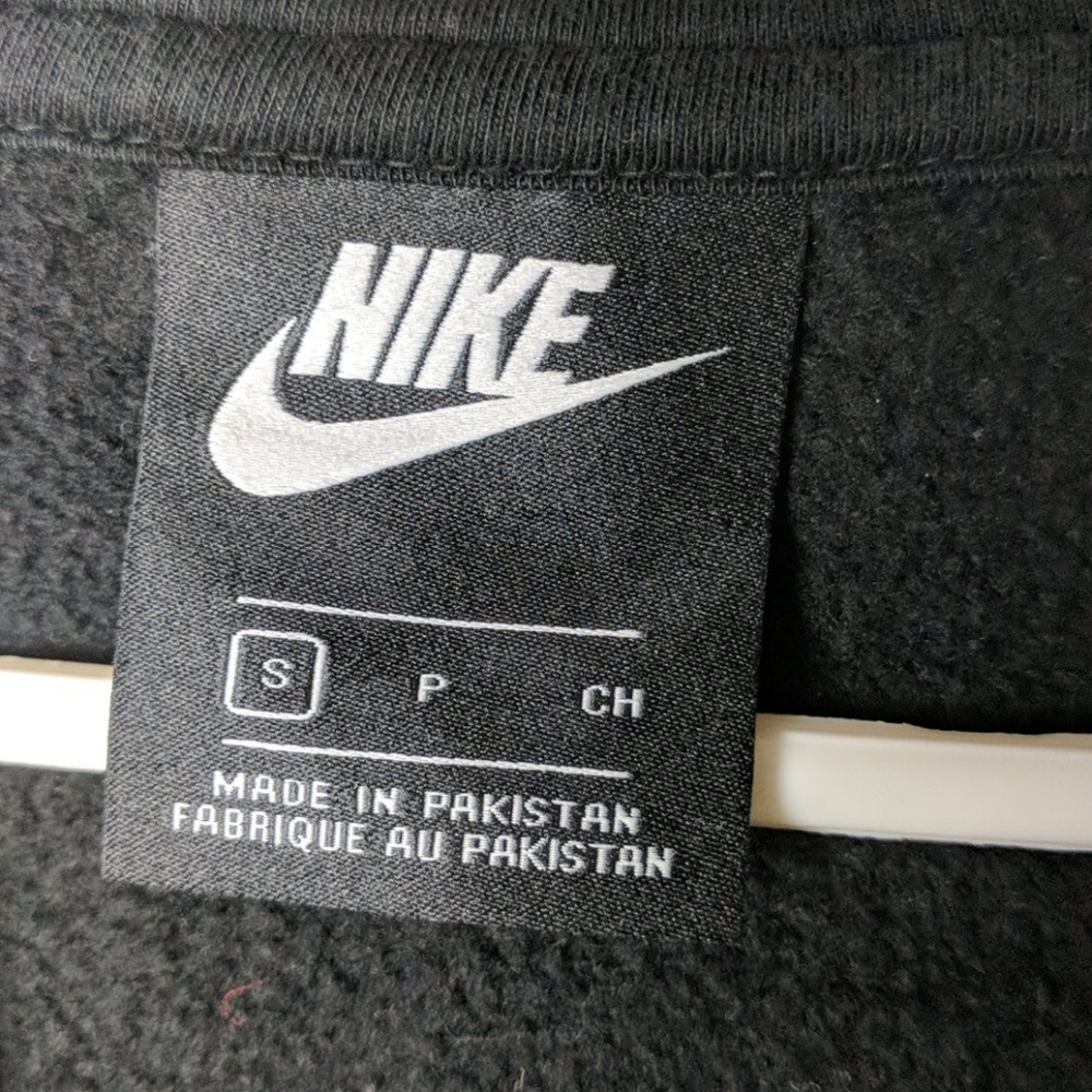 Nike women's hooded sweatshirt size small - Picture 3 of 4